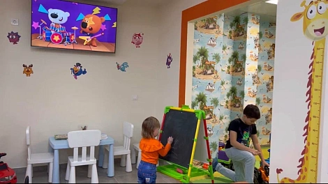 Детская клиника в Мирном-4